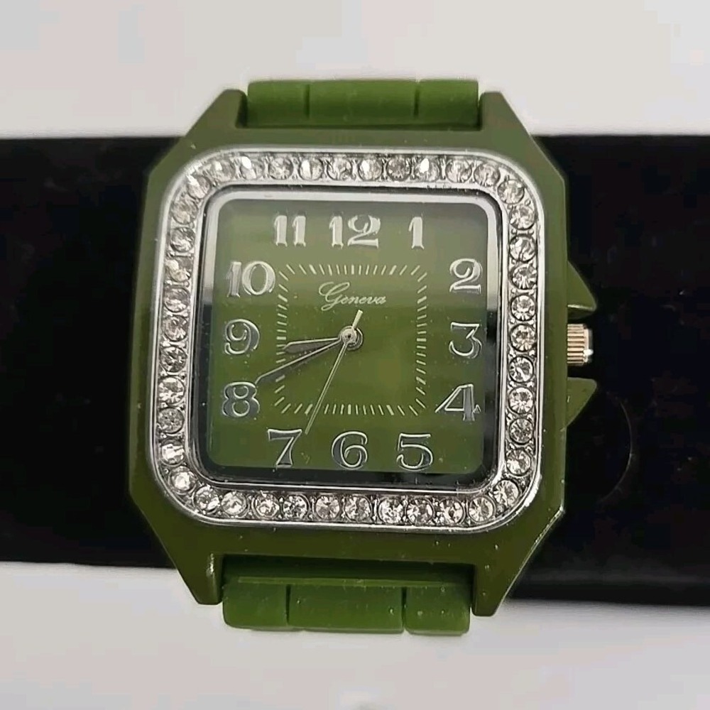 Geneva Ladies Fashion Watch Hunter Green Silicone Band Rhinestones Quartz Analog